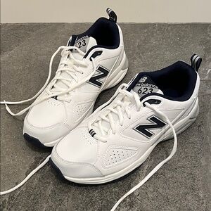 New Balance Men's White and Navy 623 Sneakers